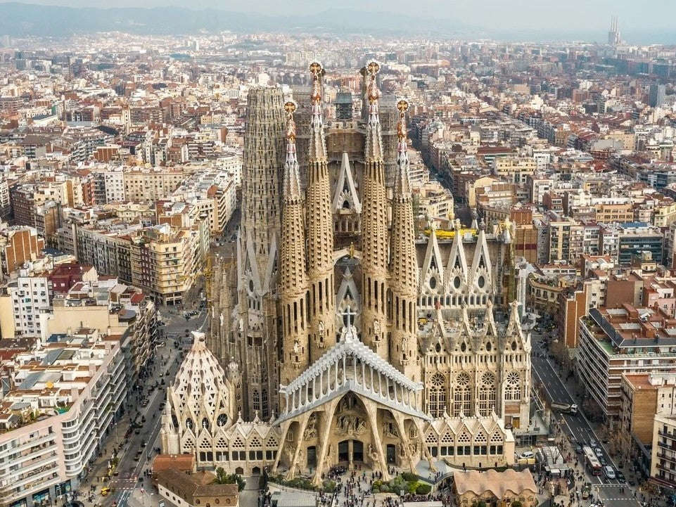 Udhëtim në Barcelonë 4 Ditë