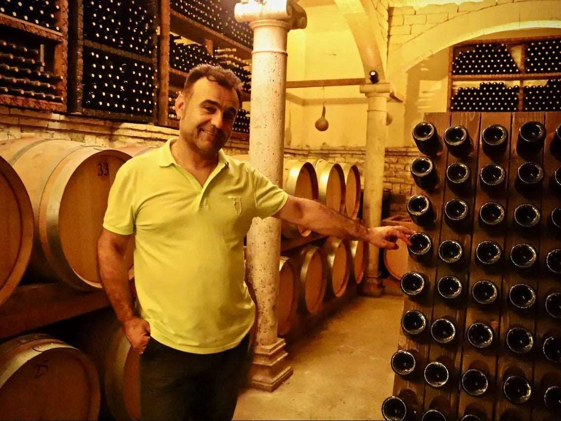 Berat Castle Tour & Çobo Cantina Wine Tasting, with Car & Driver included.