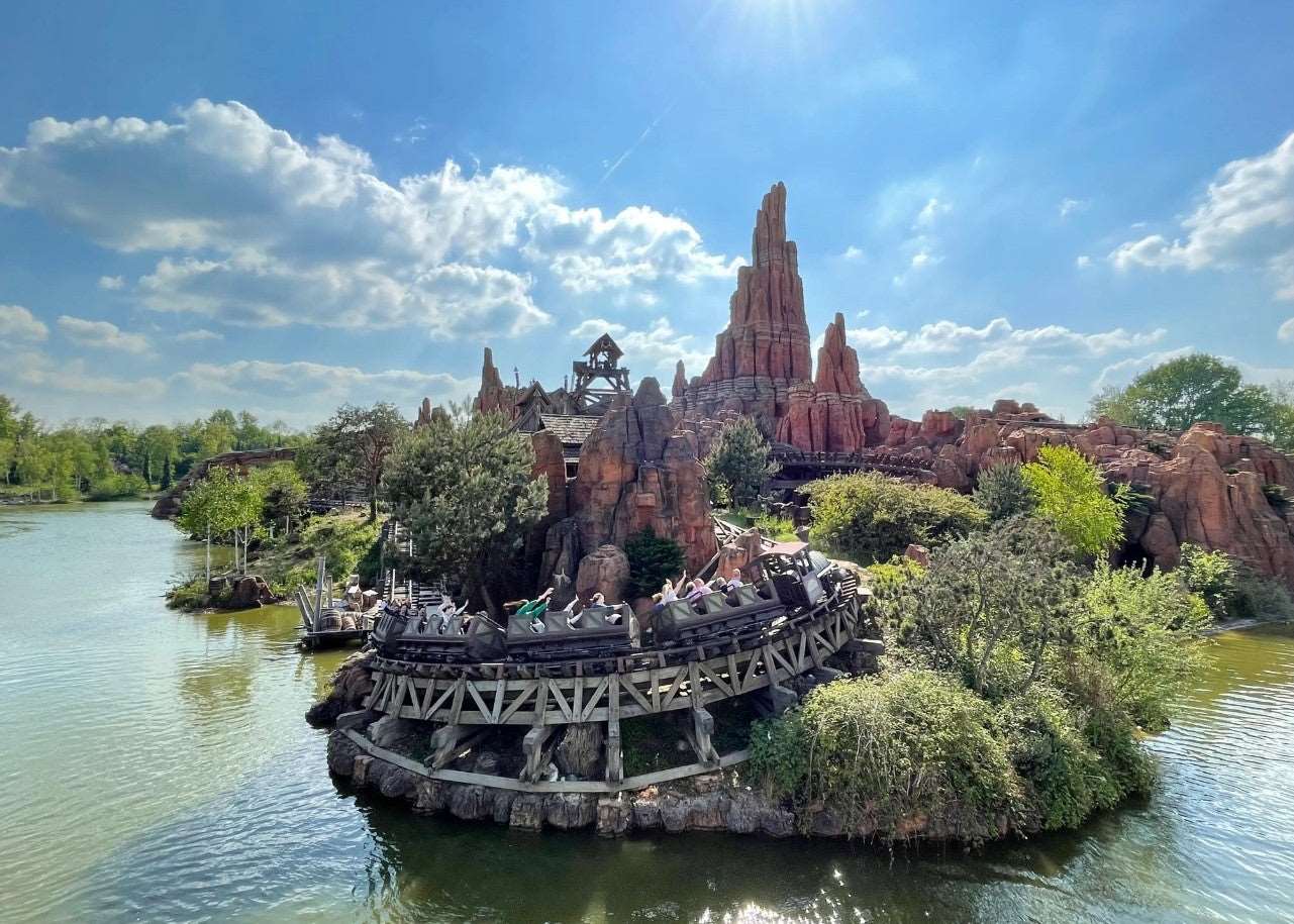 Udhëtim në Paris dhe Dizneyland 4 Ditë