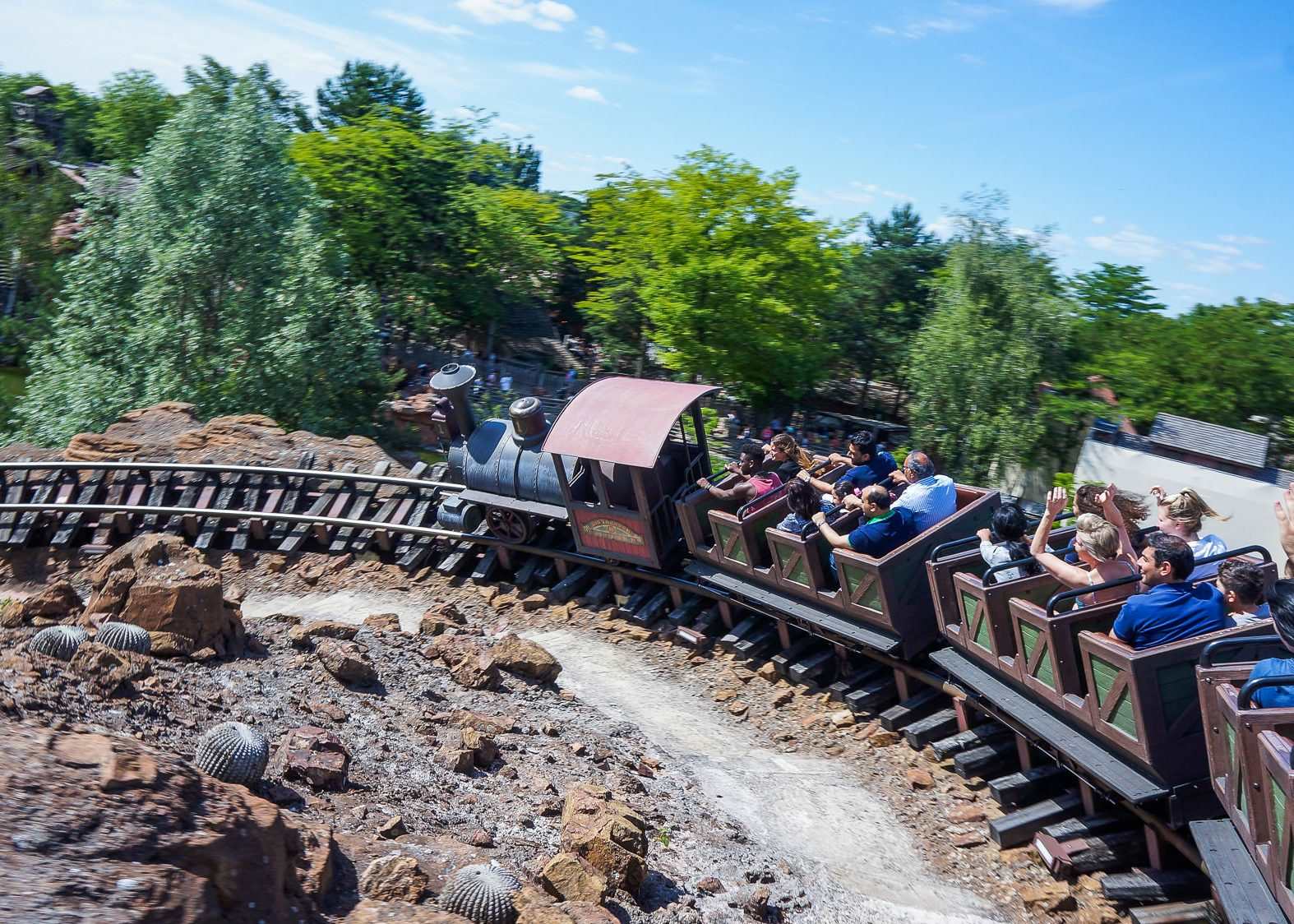 Udhëtim në Paris dhe Dizneyland 4 Ditë