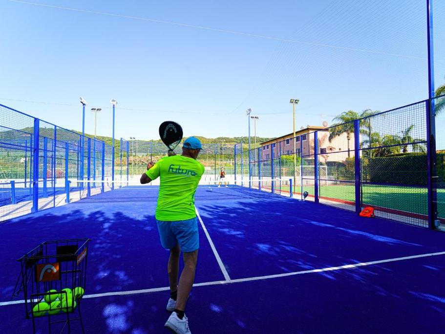 Kalabri - Futura Club La Praya 4*