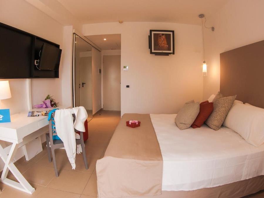 Sicili - Futura Club Spiagge Bianche 4*