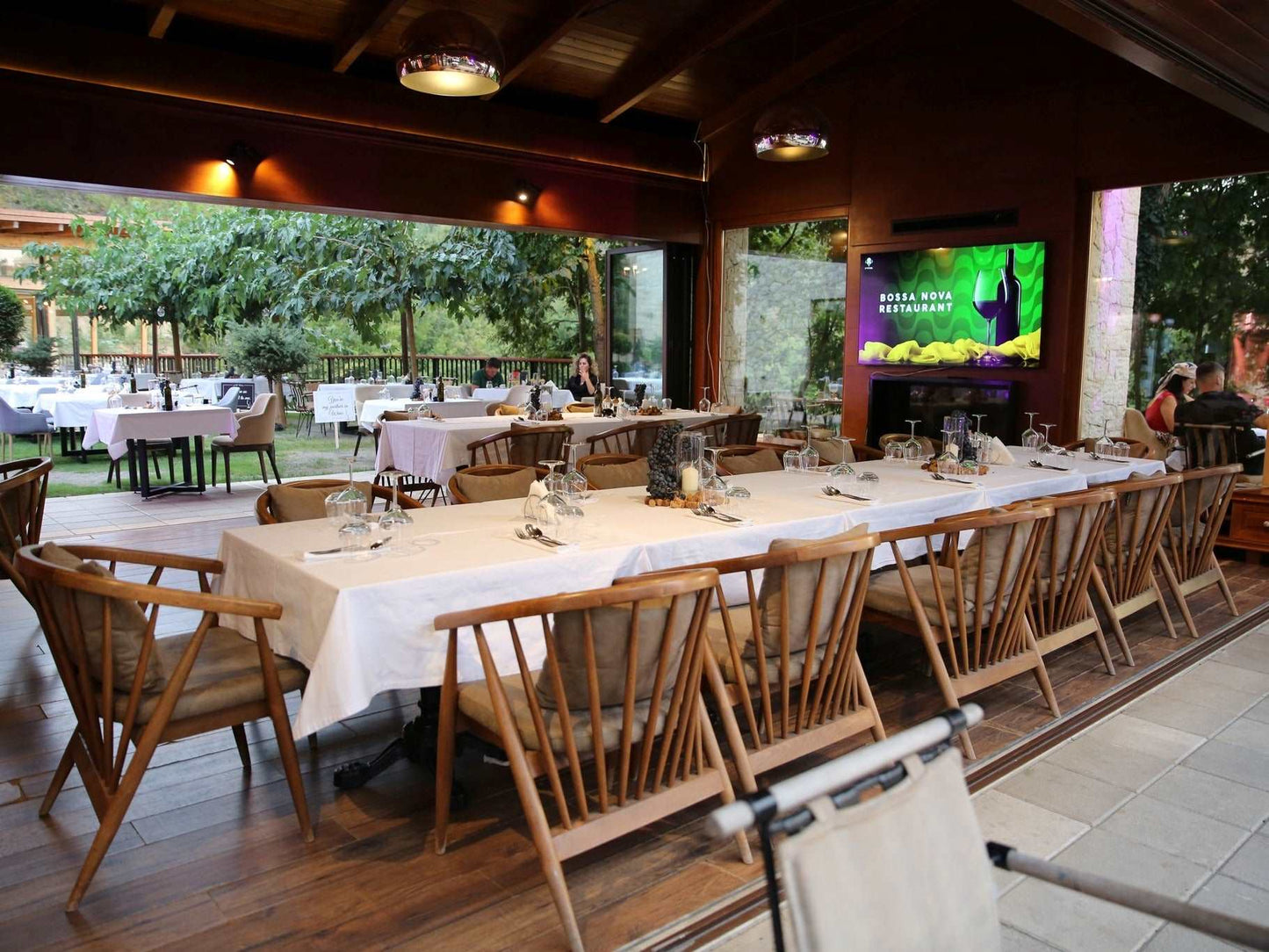 Tirana City Tour & Duka Cantina Wine Tasting, with Car & Driver/Guide included