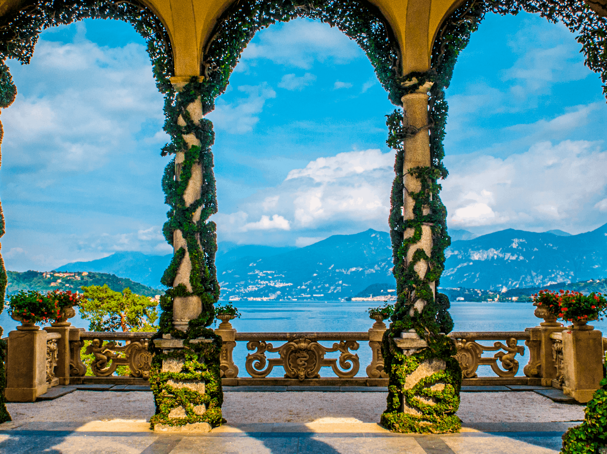 Udhëtim në Milano, Liqenet Como, Garda, Maggiore 4 Ditë