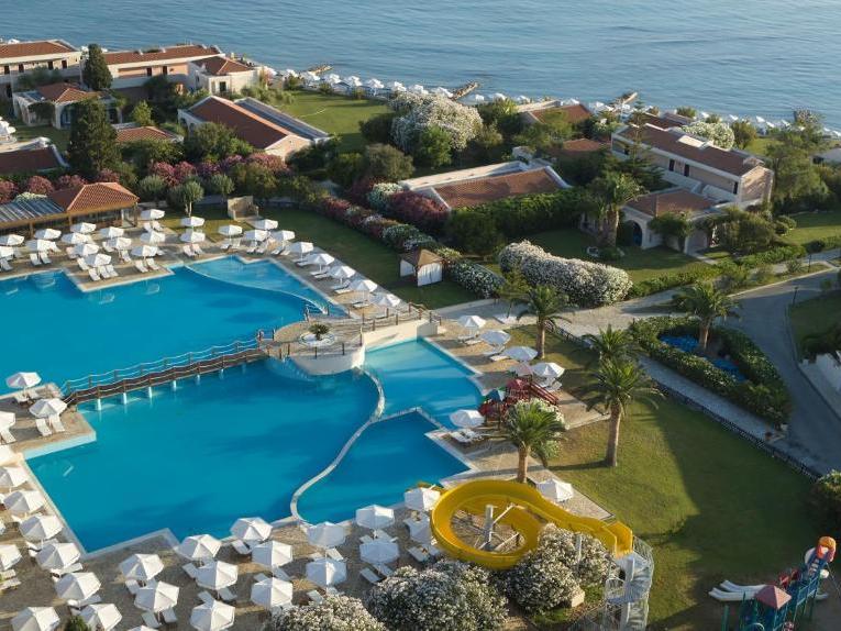Korfuz, Roda Beach Resort & Spa 5*