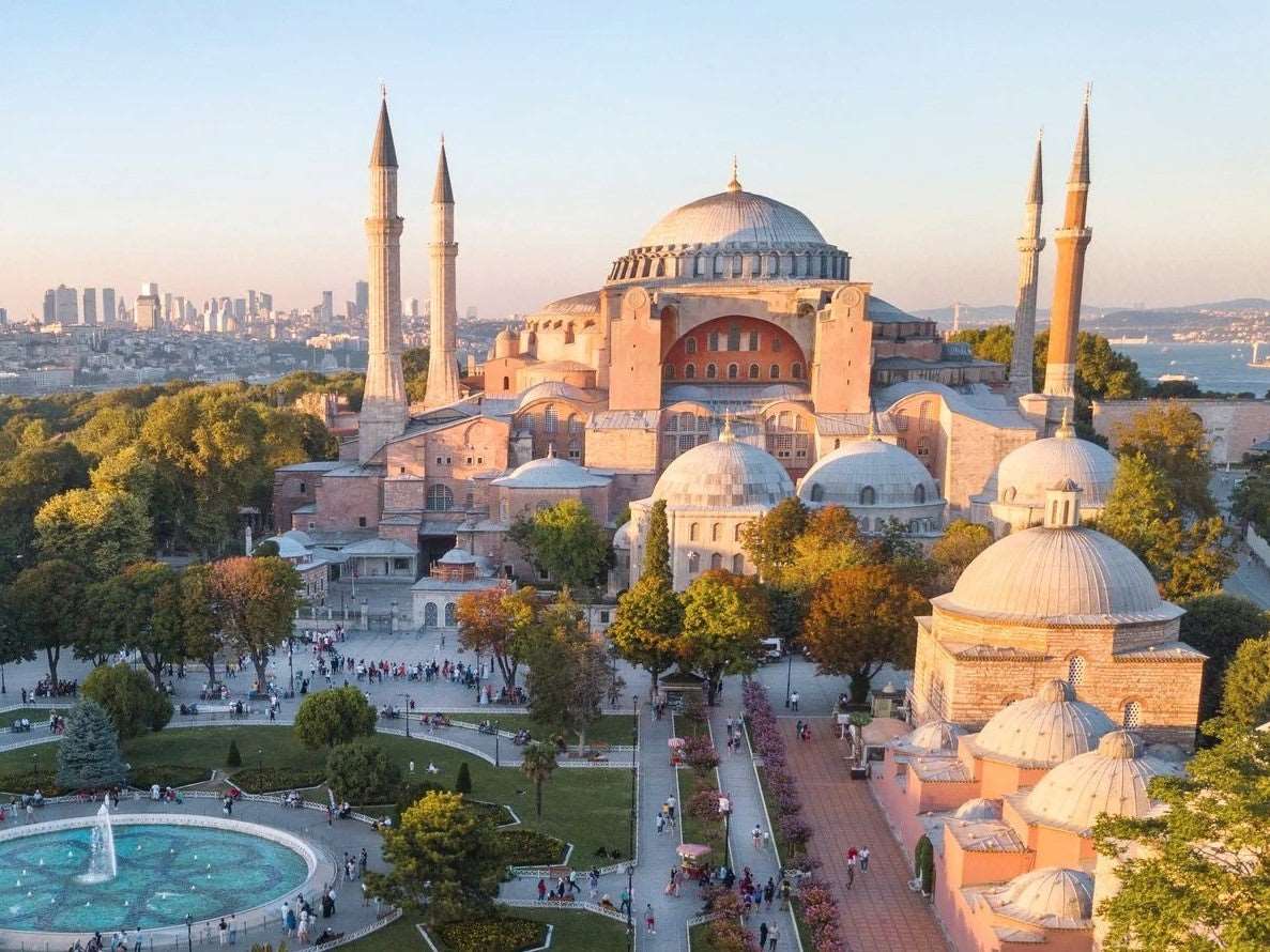 Tur në  Stamboll dhe Selanik me autobus 4 Ditë