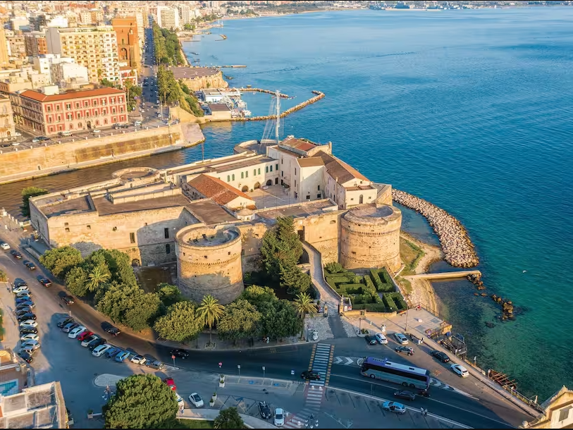 Tur në Alberobello - Otranto - Taranto 4 Ditë