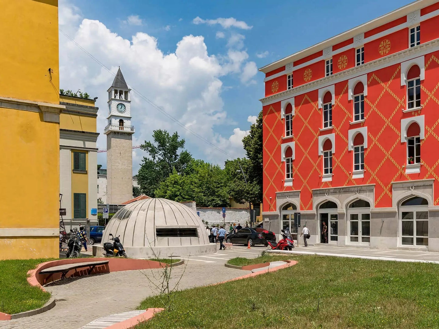 Private Panoramic City Tour of Tirana, 3 hours.