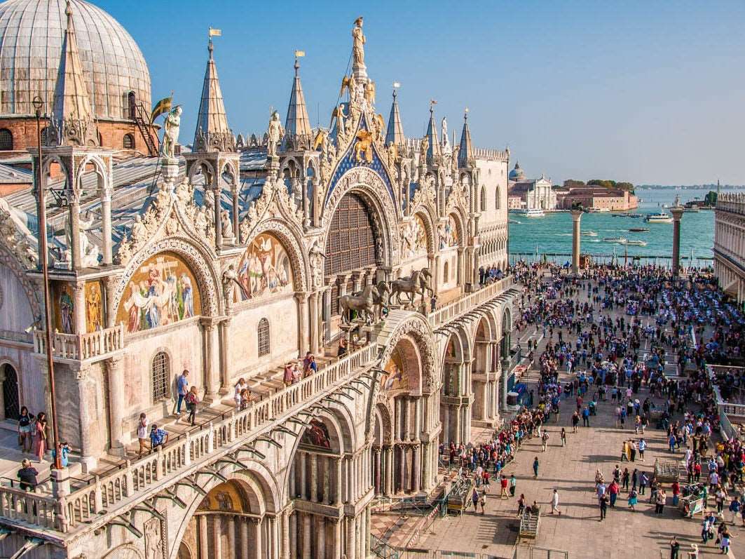 Udhëtim në Rimini Verona Venecie 4 Ditë