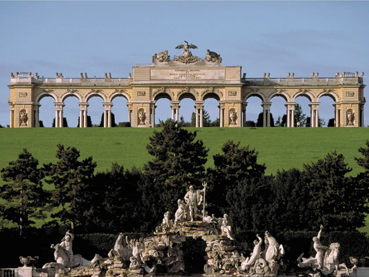 Udhëtim në Vjenë, Budapest, 4 Ditë