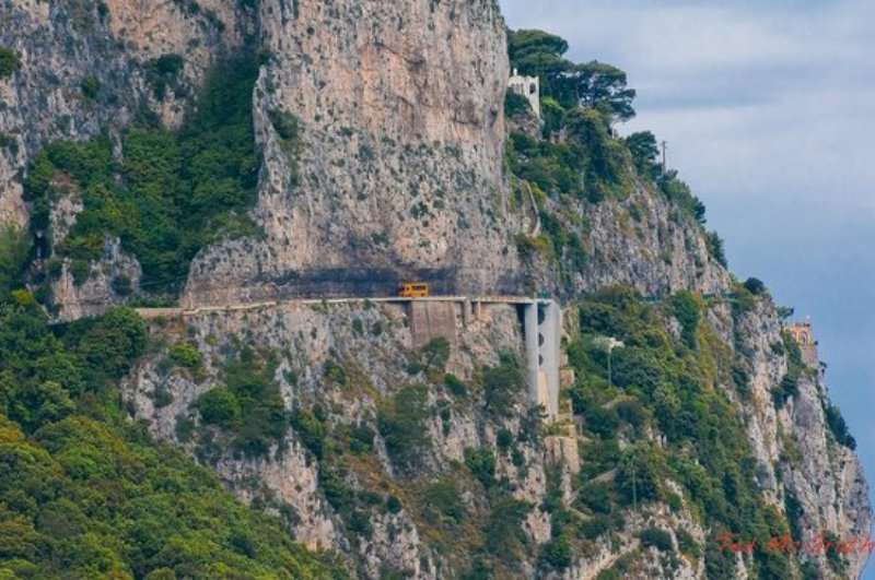 Udhëtim në Napoli Sorrento Salerno 4 Ditë