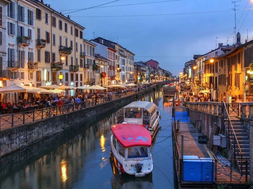 Udhëtim në Milano, Liqenet Como, Garda, Maggiore 4 Ditë