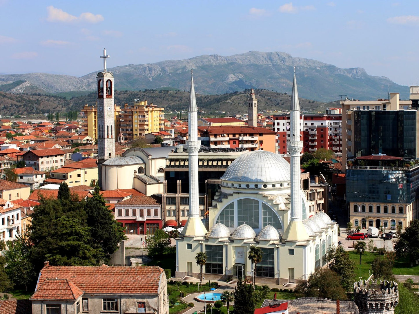 Private, 1 Day Tour of Shkodra City and Rozafa Castle, Car & Driver included. No Guide