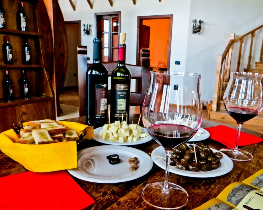 1 Tag, geführte Tour, UNESCO-Stadt Berat mit optionaler Weinprobe.