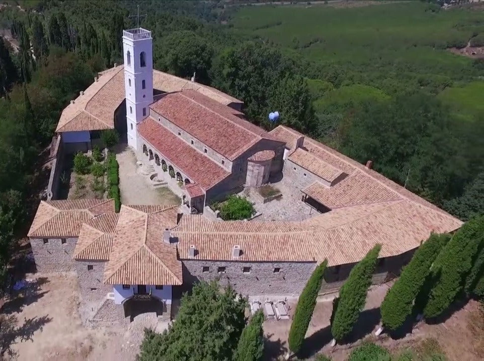 Private 1 Day Tour. Visit Apollonia Archaeological Park, Ardenica Monastery & Wine Tasting at Albanica Cantina Included.