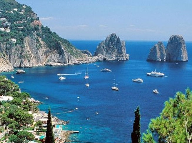 Udhëtim në Napoli Sorrento Salerno 4 Ditë