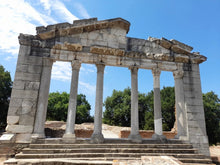 Cargar imagen en el visor de la galería, 1 Day, Private Guided Tour, Ancient Ruins of Apollonia and Nature Exploring in Karavasta Lagoon
