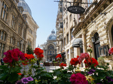 Load image into Gallery viewer, Udhëtim në Bukuresht dhe Brasov 4 Ditë
