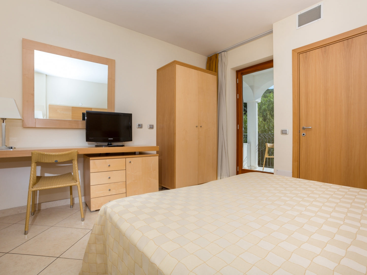 Pulia - Nicolaus Baia Del Gusmay Beach Resort 4*