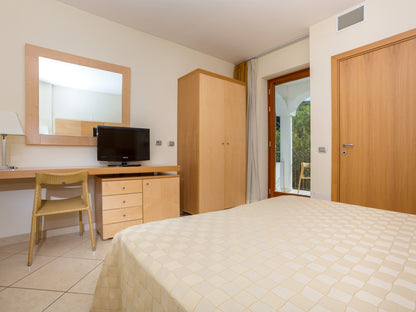 Pulia - Nicolaus Baia Del Gusmay Beach Resort 4*