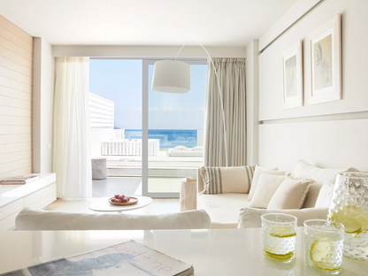 Parga: Lichnos Beach Hotel & Suites 5*