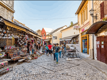 Load image into Gallery viewer, Tur në Mostar, Medjugore, Ujëvara Kravica 2 Ditë
