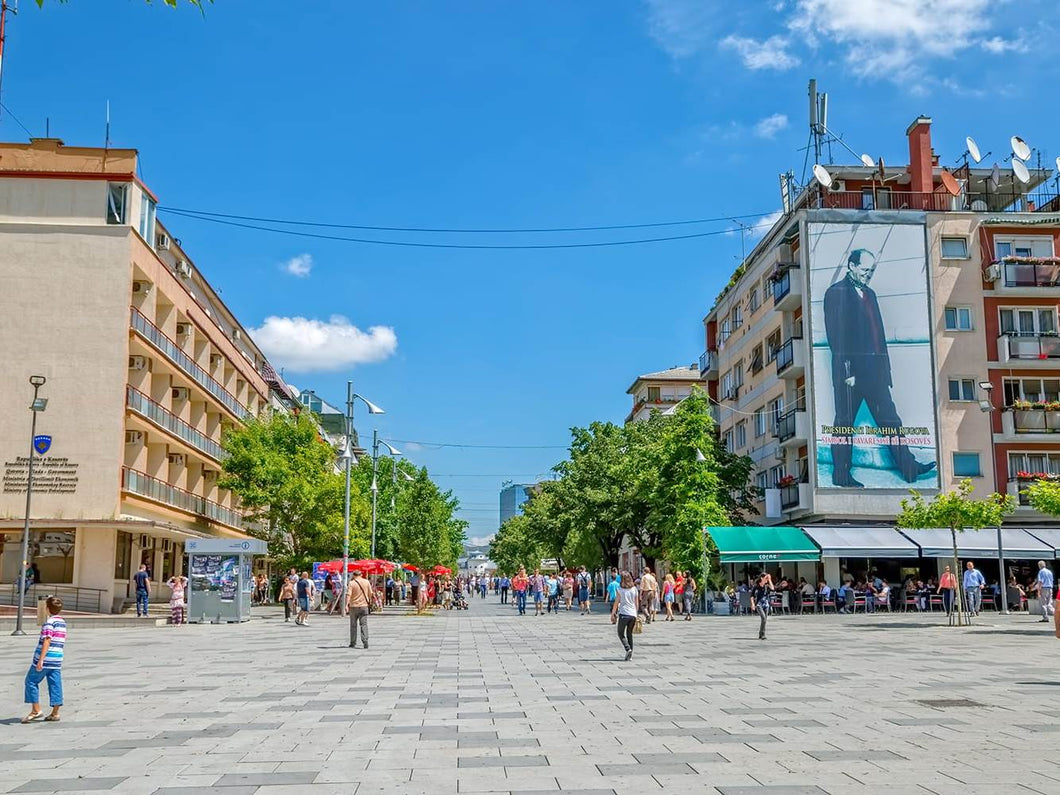 Udhëtim në Vjenë, Pragë, Karlovy Vary, Budapest, Bratislava, Beograd, 7 Tage