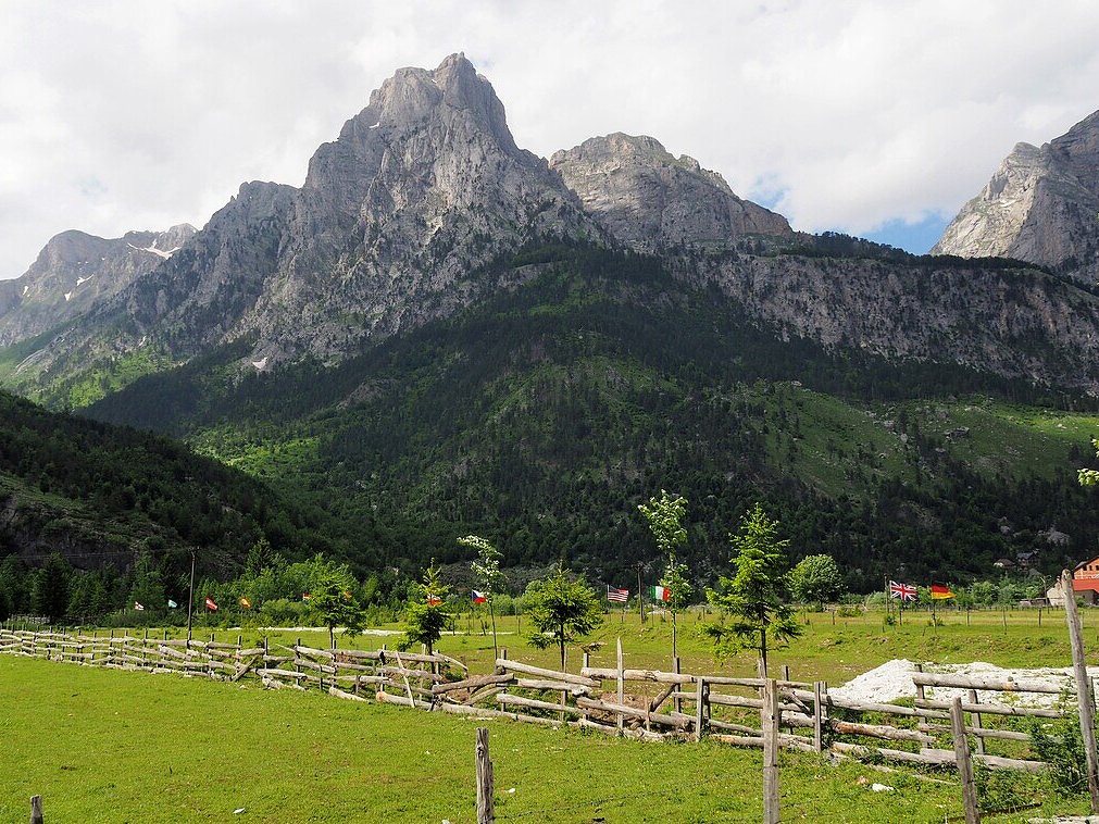 Tur Grup à Valbonë 2 dit