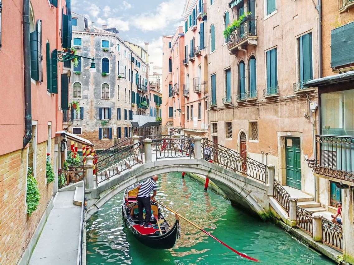 Udhëtim në Rimini Verona Venecie 4 Ditë
