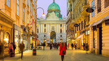 Load image into Gallery viewer, Udhëtim në Vjenë Pragë Budapest 5 Ditë
