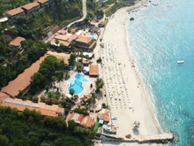 Load image into Gallery viewer, Pushime All Inclusive në Kalabri - Futura Style Baia Tropea 4*
