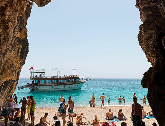 Albanian Riviera, Butrint UNESCO & Gjirokastër: 3-Day Private Tour from Tirana