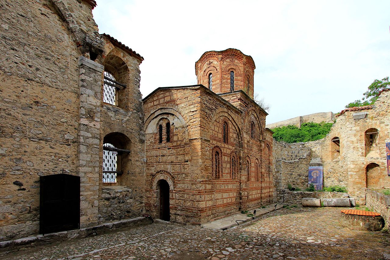 Ganztägige private Tour durch Pizren-Kosova. Reiseführer, Auto und Eintrittsgelder inbegriffen.